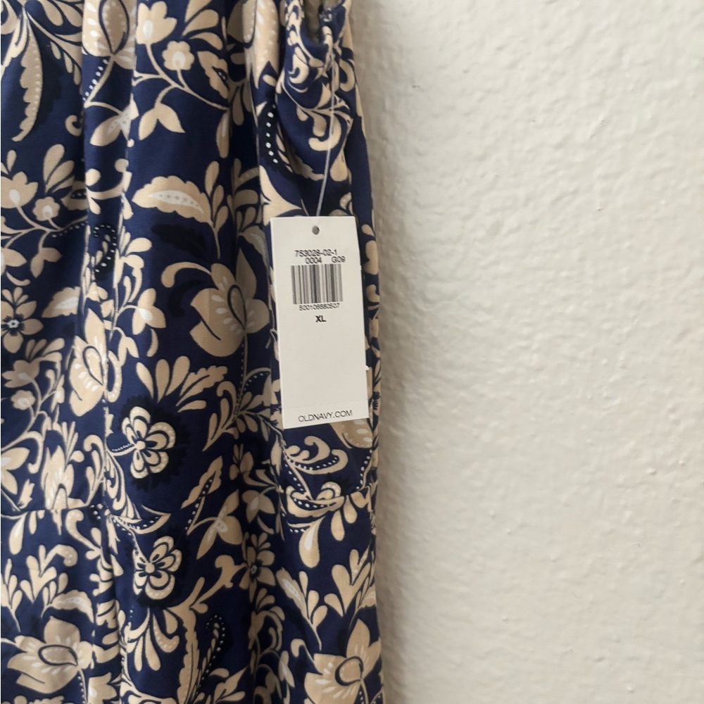 Old Navy Blue and Cream Floral Dress XL - Picture 2 of 4